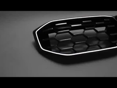 La nouvelle calandre de la Série 3 de BMW 23 est modifiée avec une calandre G28 à LED étoilée à demi argentée.